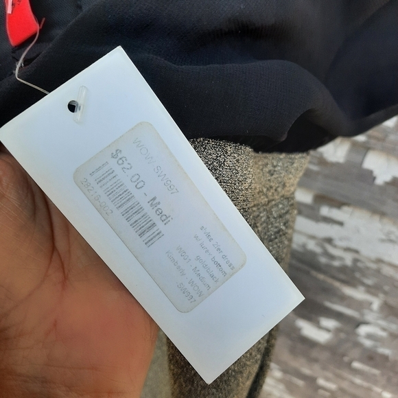 🌟 WOW Couture dress NWT size medium - Picture 6 of 6